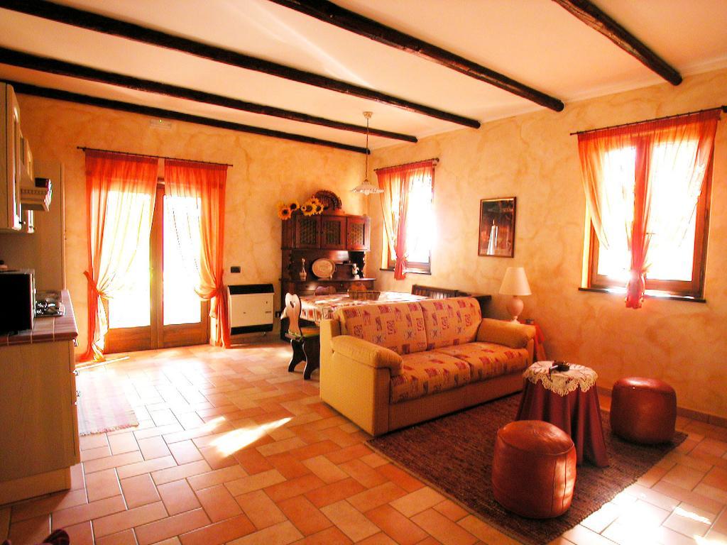 Agriturismo Istrice Innamorato Campello sul Clitunno Room photo
